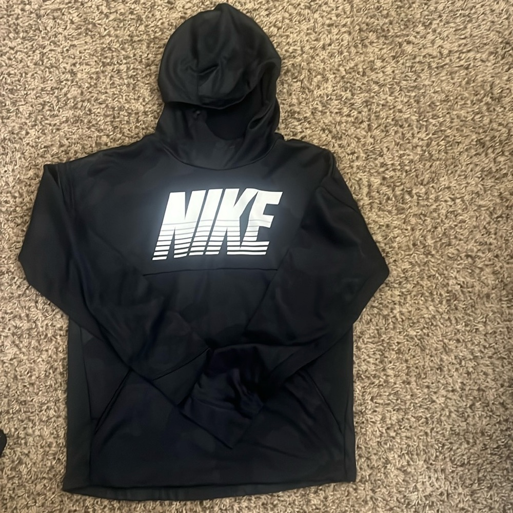Big kids XL Nike hoodie